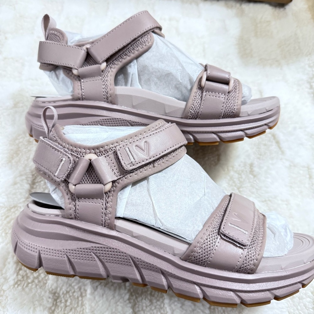 Vionic Women's Blush Sandals - Picture 4 of 9